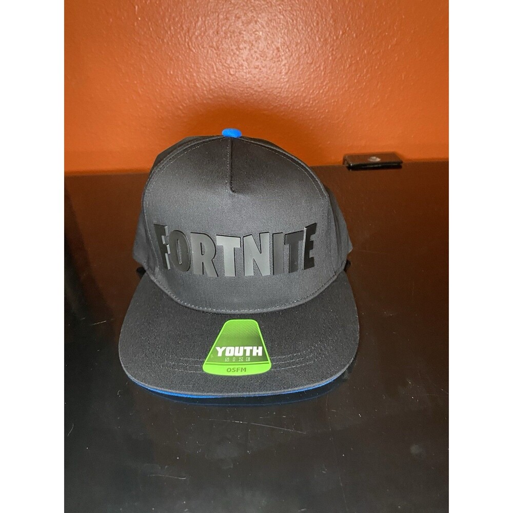 NWT Fortnite Youth Snapback Hat Black Blue Berkshire Fashions OSFM Epic Games
